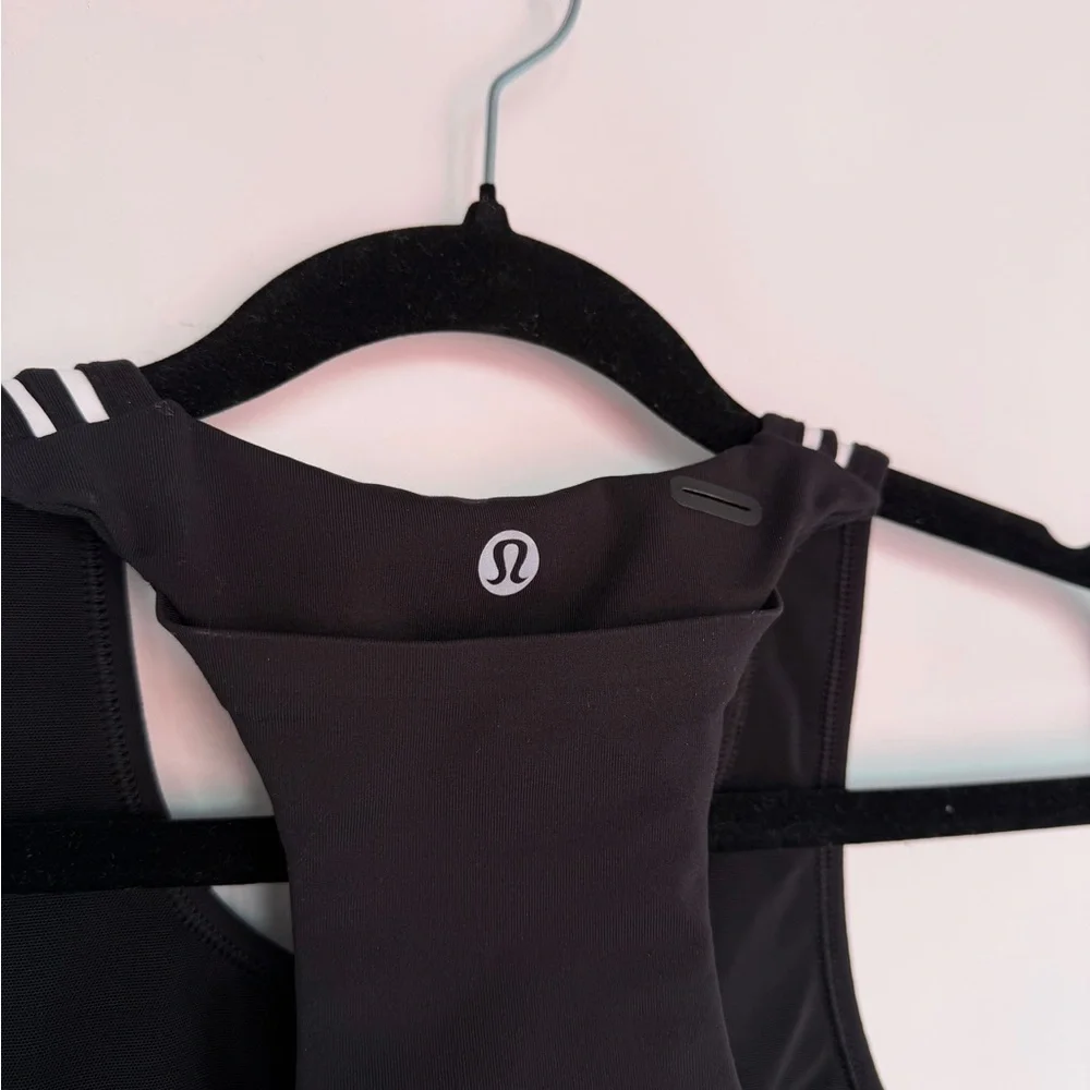 lululemon Black High-Neck Racerback Sports Bra - Picture 4 of 9